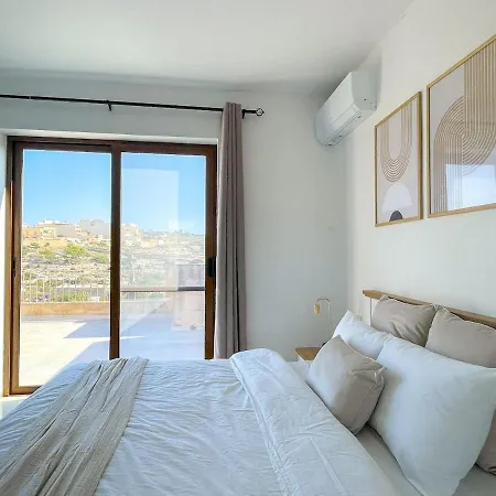 Penthouse With Xlendi Views & Two Large Terraces