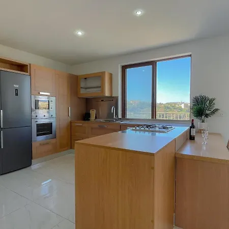 Penthouse With Xlendi Views & Two Large Terraces *