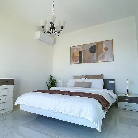 Penthouse With Xlendi Views & Two Large Terraces *